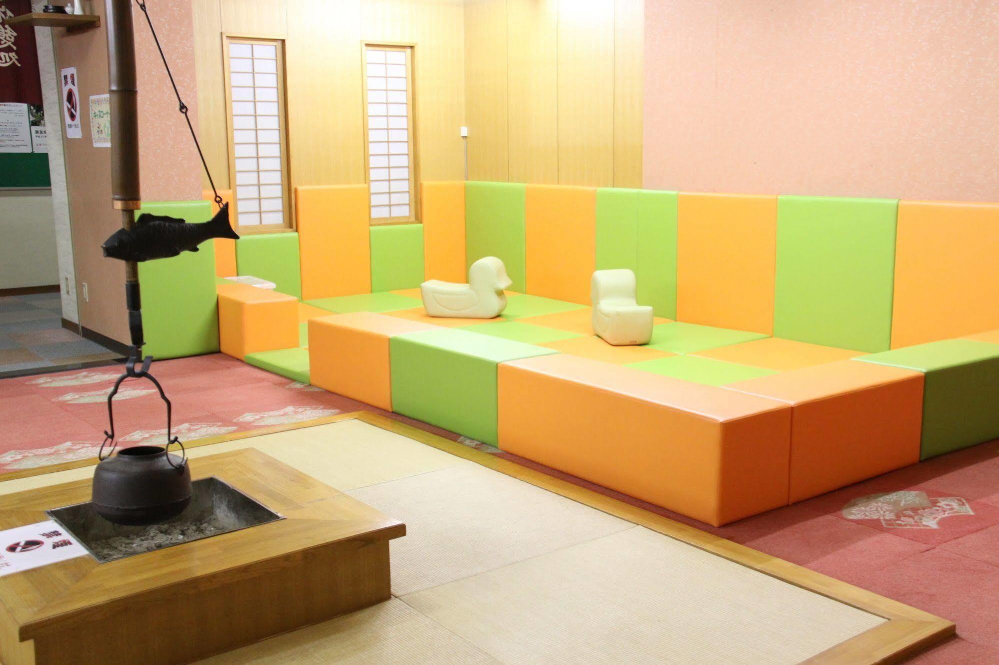 Hotel Gujo Hachiman Buitenkant foto